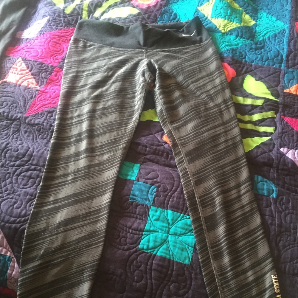 Nike size small leggings. Oklahoma state.